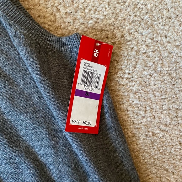 New IZOD vest - Picture 3 of 4